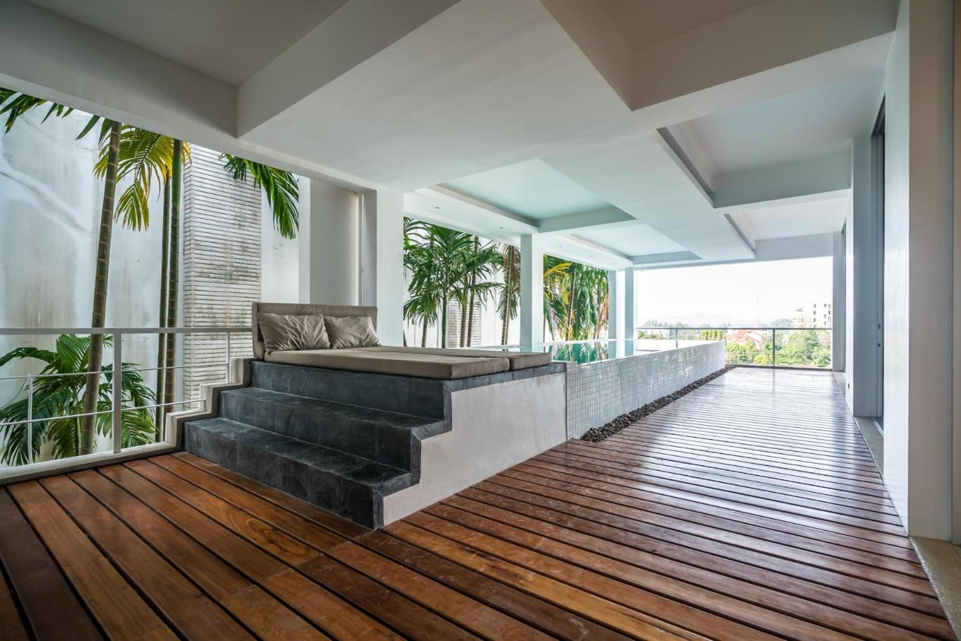 The Quarter By Lofty Apartment Pantai Surin Bagian luar foto